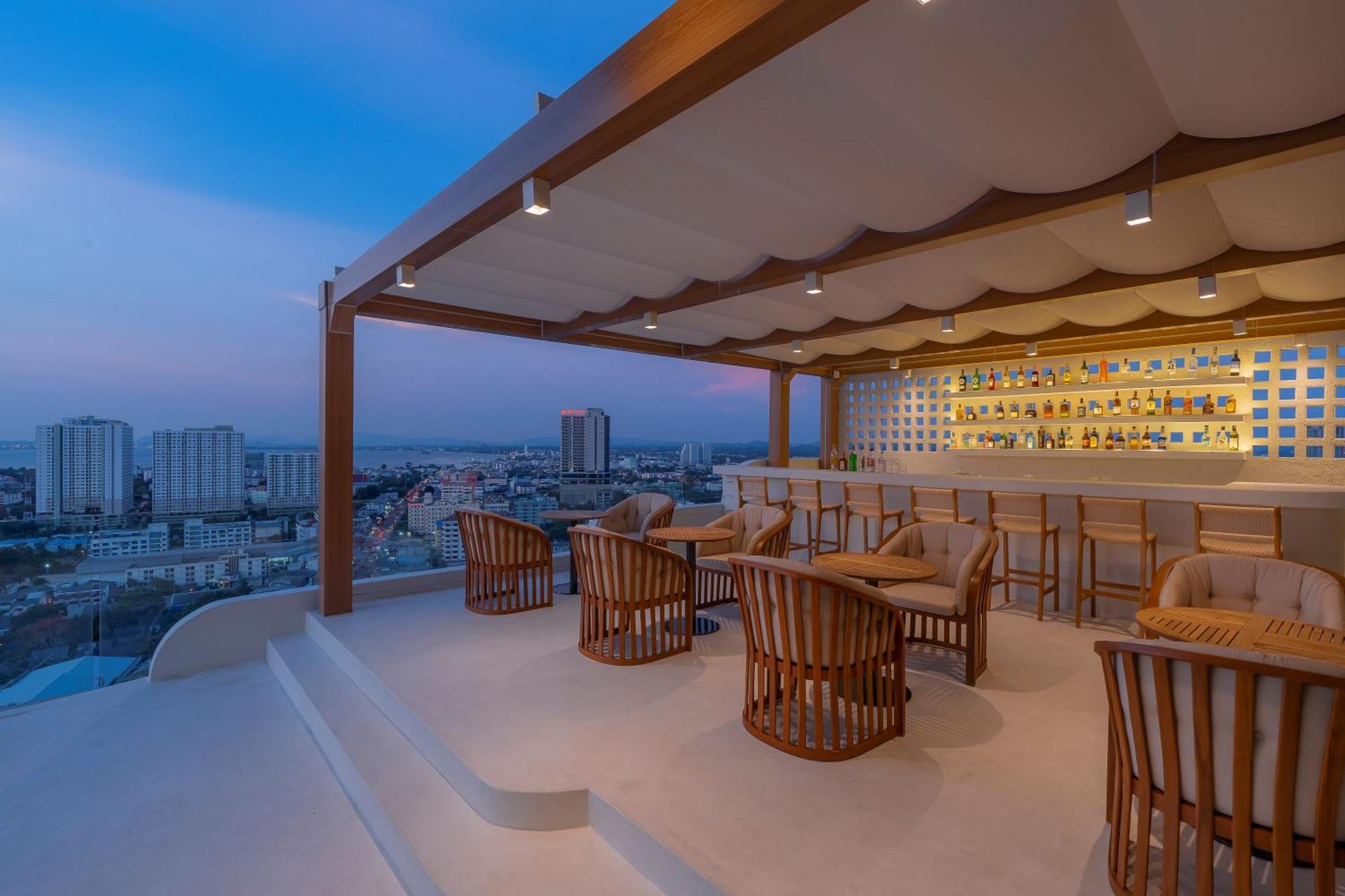 Akara Hotel Pattaya Dış mekan fotoğraf