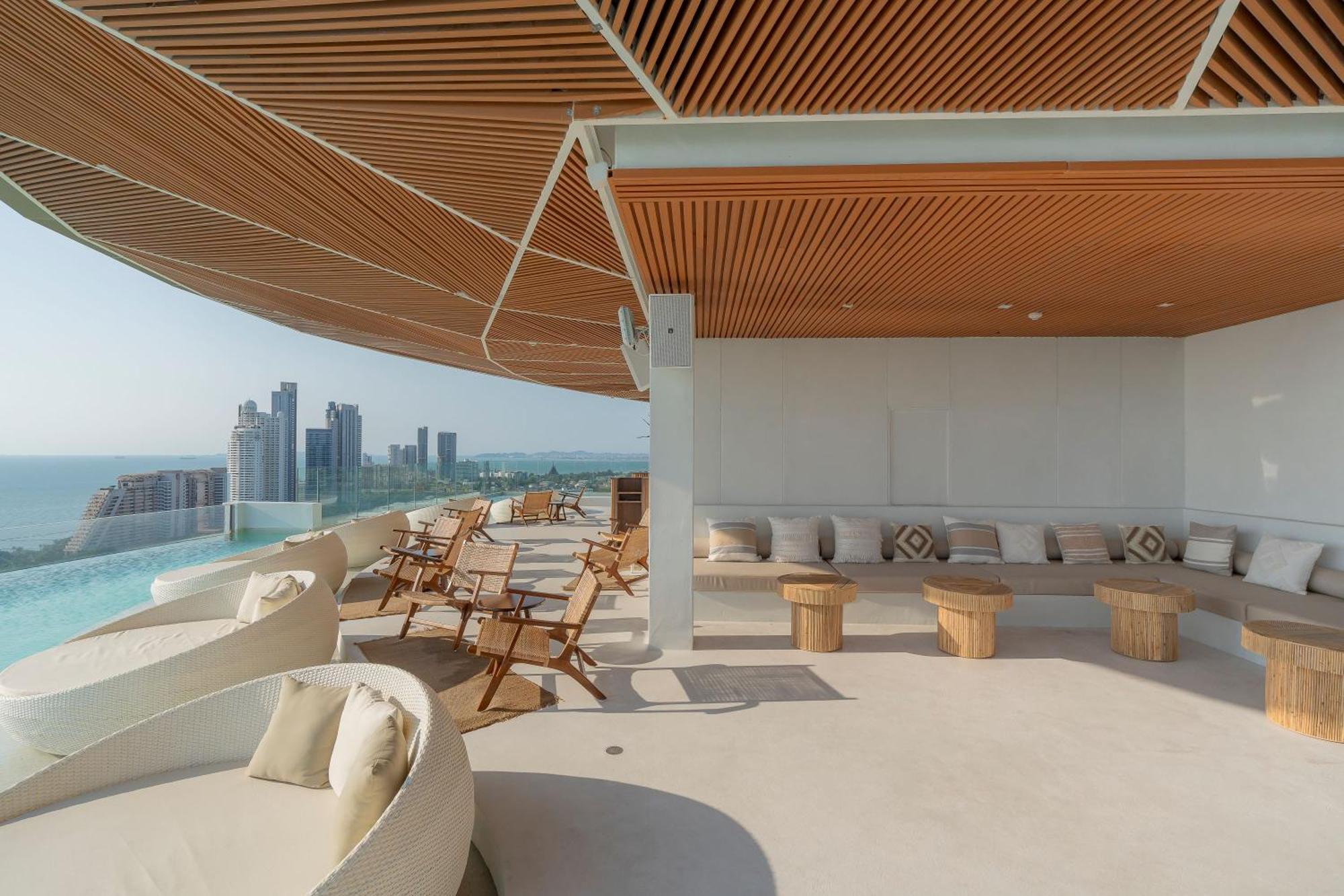 Akara Hotel Pattaya Dış mekan fotoğraf