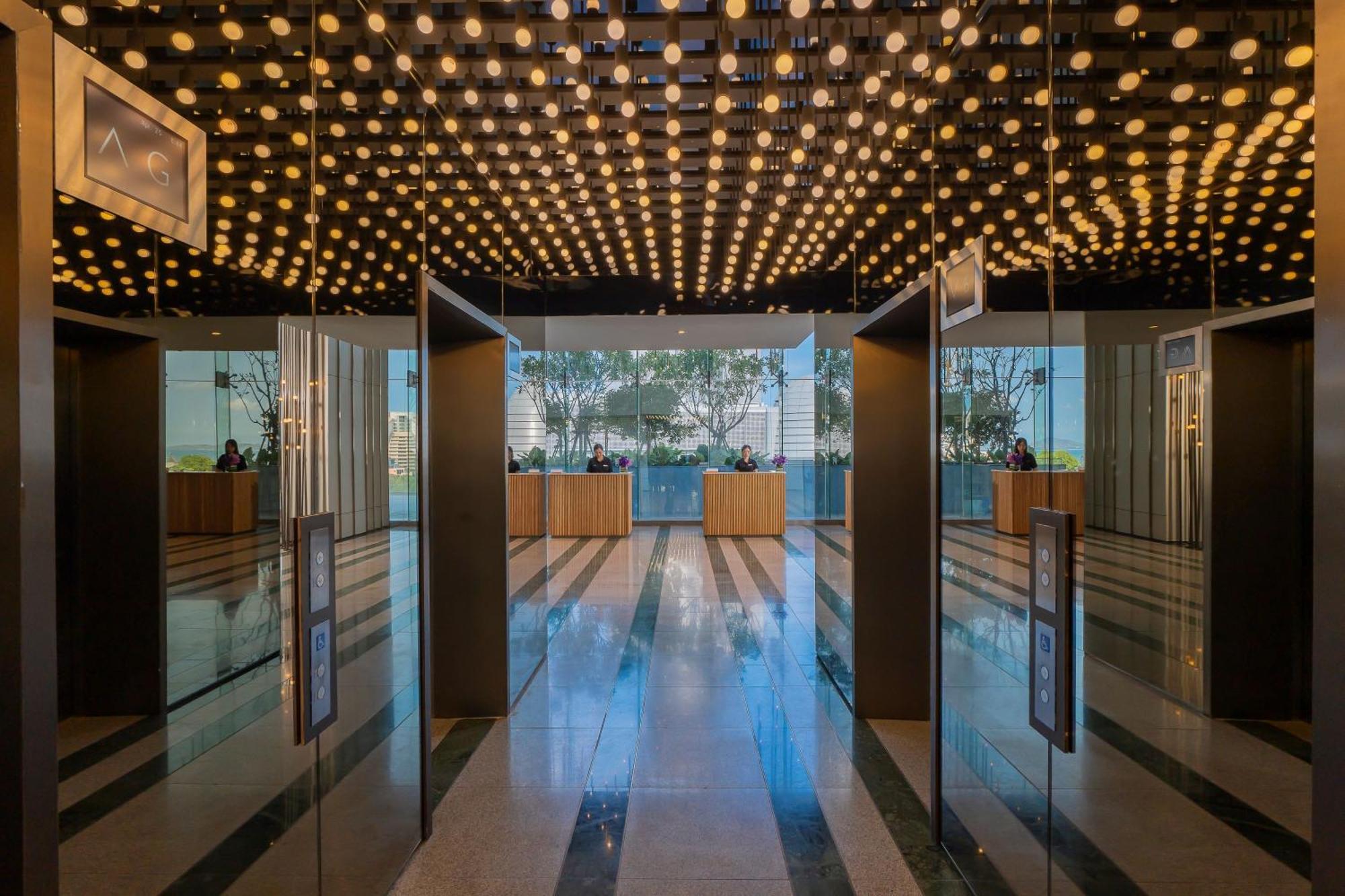 Akara Hotel Pattaya Dış mekan fotoğraf