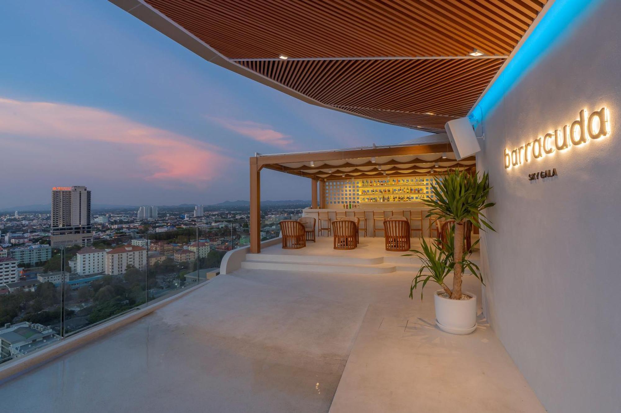 Akara Hotel Pattaya Dış mekan fotoğraf