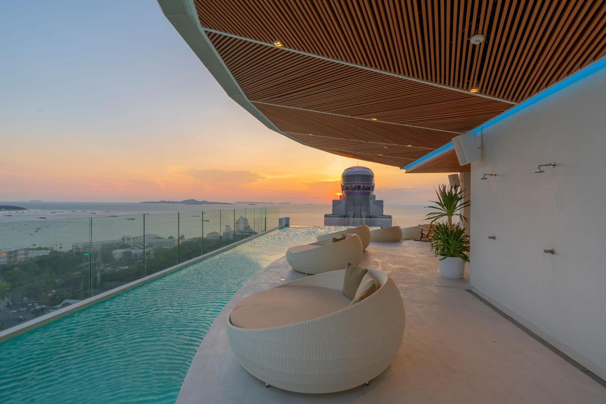 Akara Hotel Pattaya Dış mekan fotoğraf